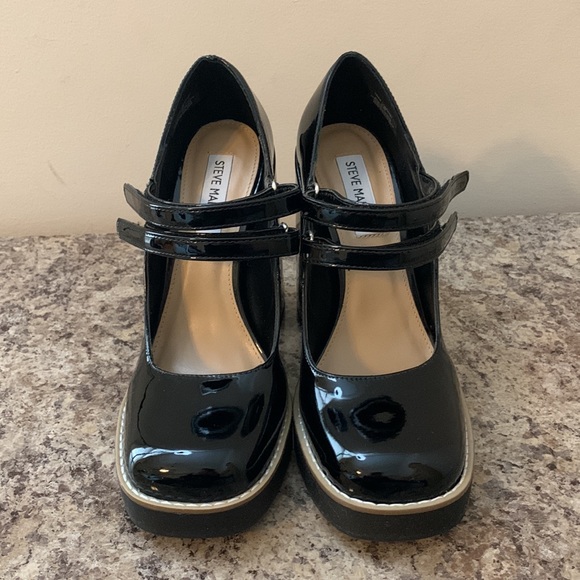 Steve Madden Chunky Black Patent Heels - Picture 4 of 16